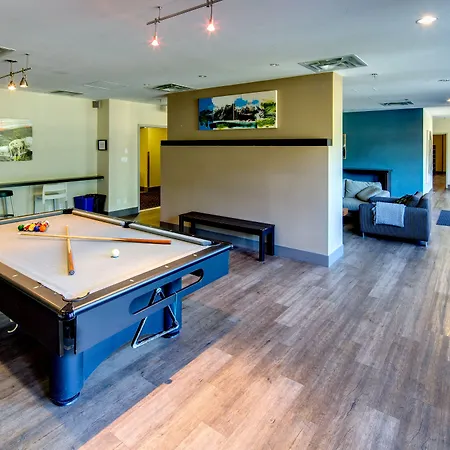 HI Whistler - Hostel-3